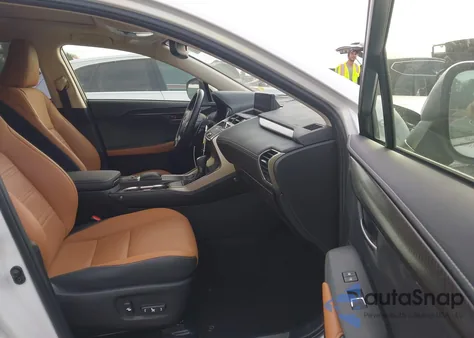 2020 Lexus Nx 300 z USA, uszkodzony, nr VIN JTJGARBZ4L5004195